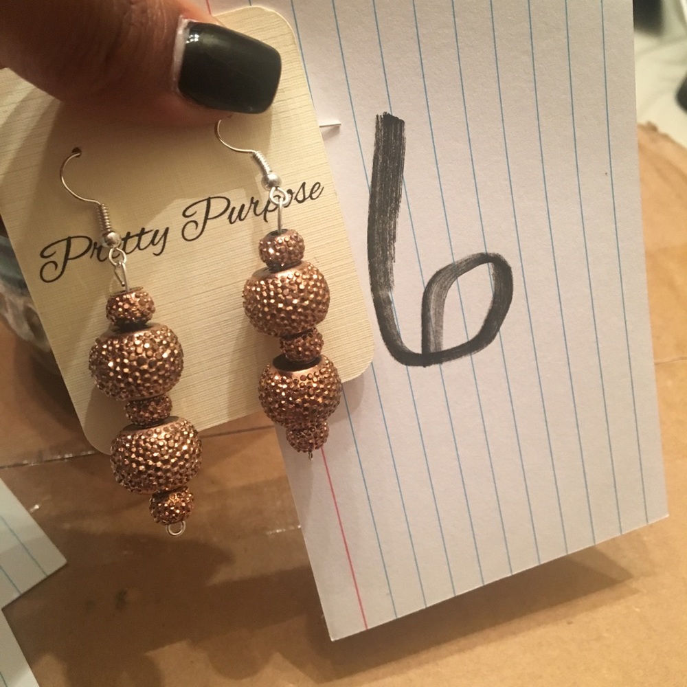 Rose 🌹 Gold earring and bracelet set